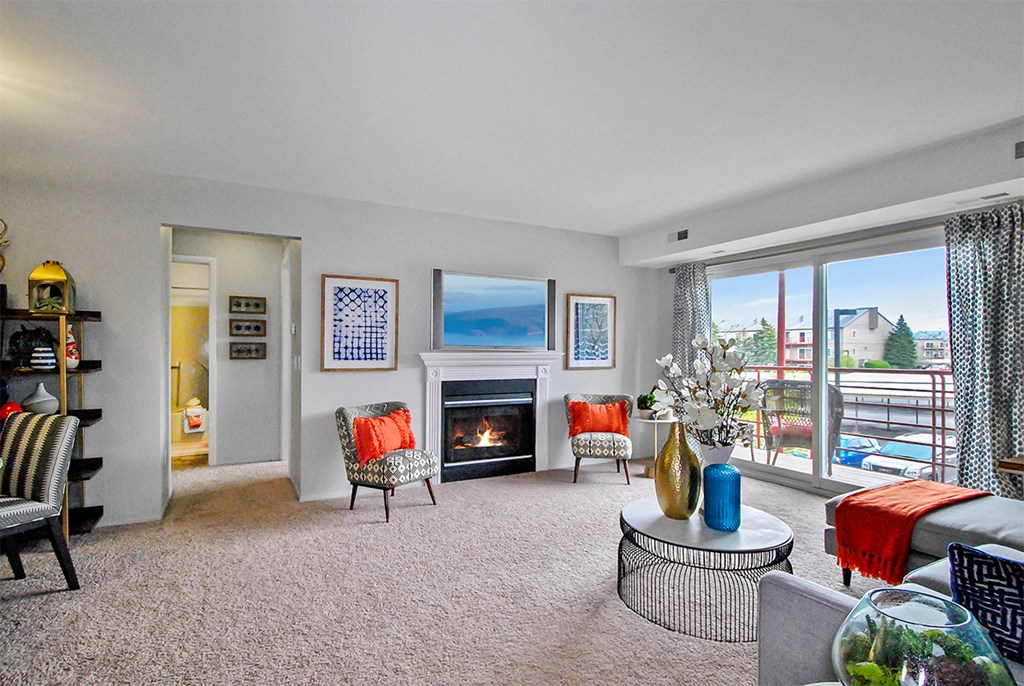Living room at Emerson Apartments in Ann Arbor, MI